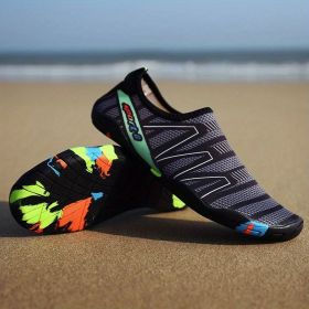 Lightweight Quick Drying Anti-slip Beach Wading Shoes, Unisex Outdoor Flat Aqua Sandals For Swimming Diving Boating Surfing, Women's Footwear (Color: dark gray, size: 5.5)